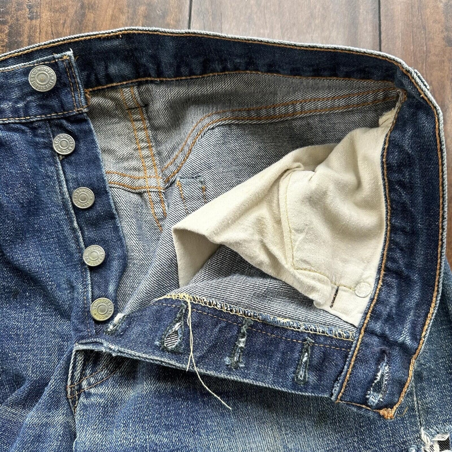Levis 501 XX Big E True Vintage 60s Redline THRASHED Denim Jeans 1960s 27x26