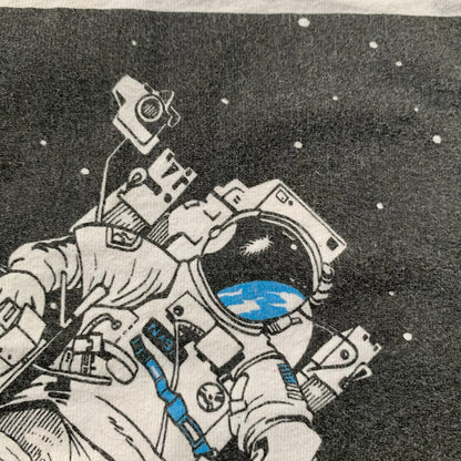 Astronaut 90s Vintage T Shirt Single Stitch Earth Day Space Tesla Cool Fly Rap
