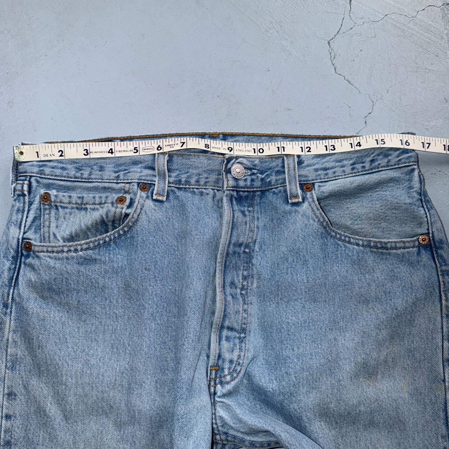 Levis 501 Vintage 90s USA XX Straight Leg Jeans Blue Light Wash 34x34 Act 33x33