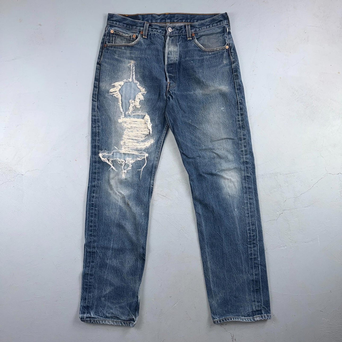 Levis 501 Vintage 90s USA XX Straight Leg Jeans Blue Thrashed 35x36 Act 33x32