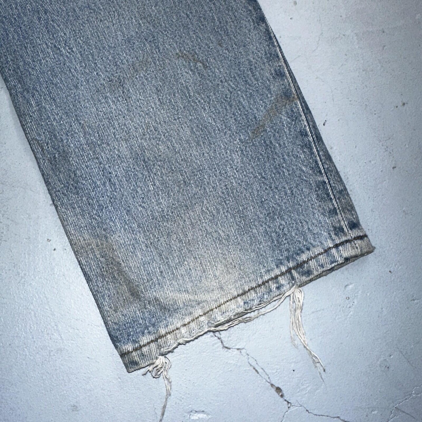 Levis 501 Vintage 90s Y2K XX Straight Leg Jeans Blue Med Wash 34x32 Act 33x31