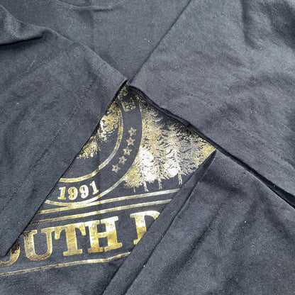 South Dakota Mount Rushmore Graphic 90s VTG T Shirt Black Hills Gold Text USA