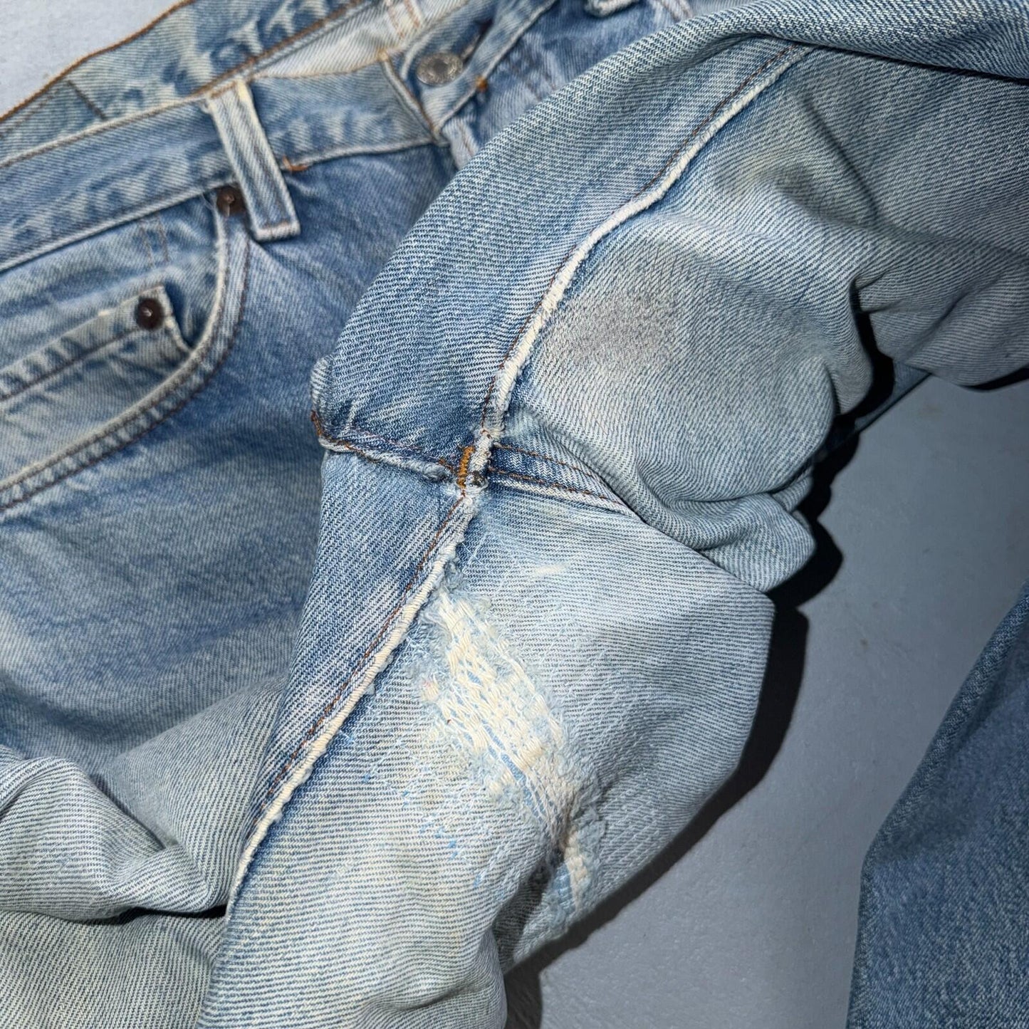 Levis 501 Vintage 80s Redline Selvedge USA XX Jeans Light Wash 35x32 Act 33x29