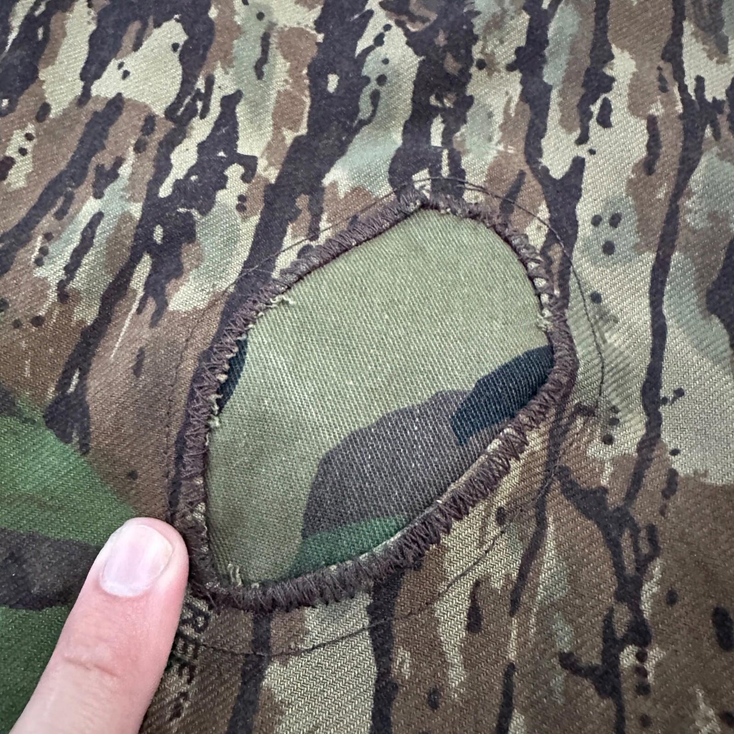 VTG 90s Cabela's Realtree Camo Fleece Pants Cargo Pocket 35x28 Made in the USA