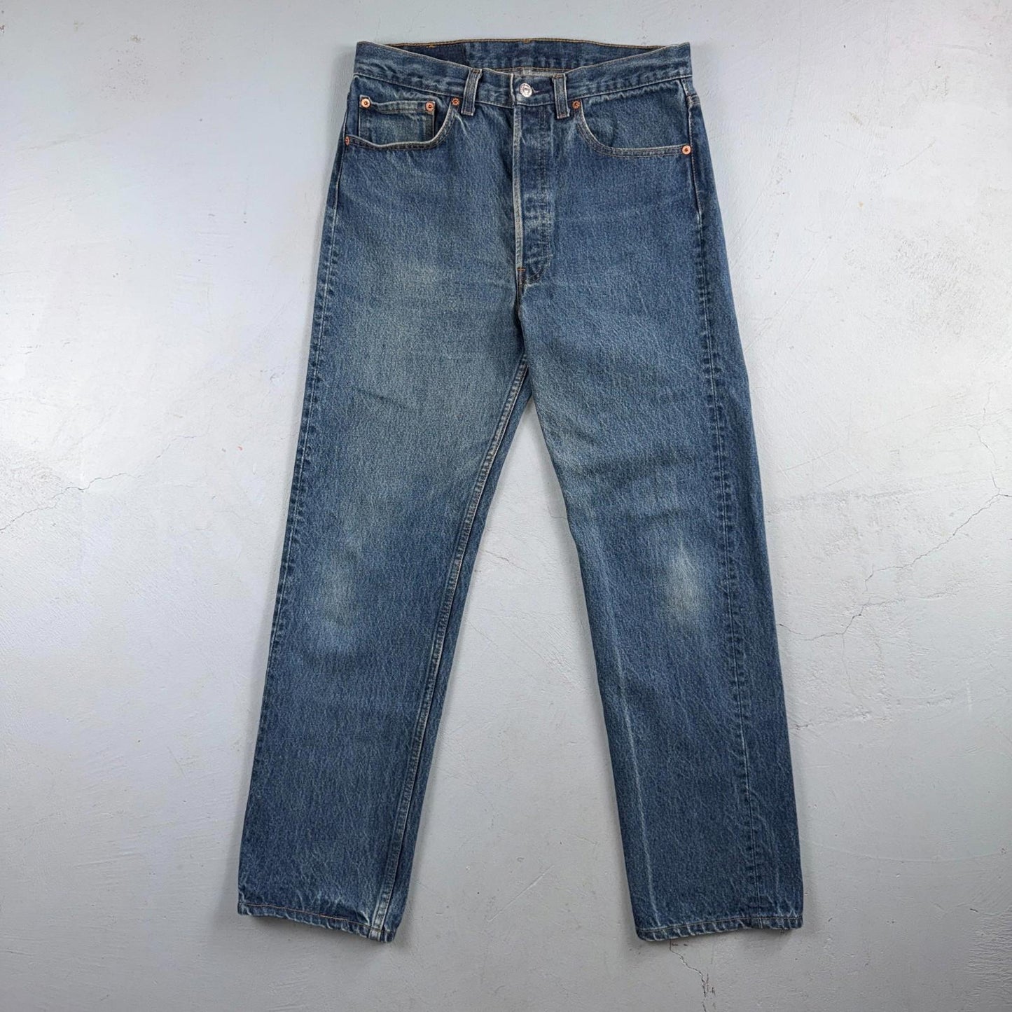 Levis 501 Vintage 80s USA XX Straight Leg Jeans Blue Light Wash 33x33 Act 31x30