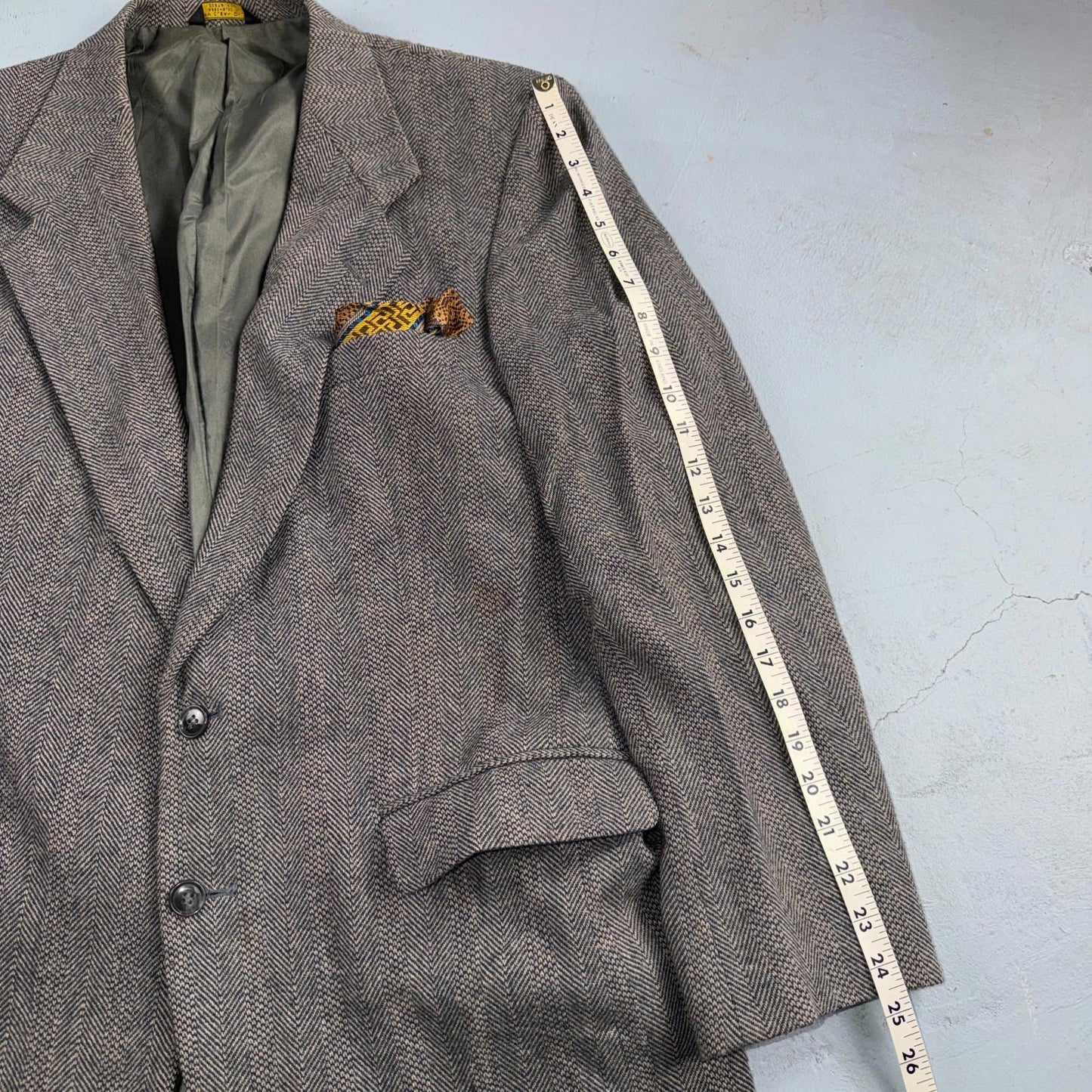 VTG Farah Wool Tweed Blazer Jacket Sport Suit Coat Gray Size 42L Herringbone