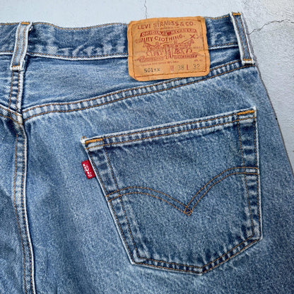 Levis 501 Vintage 90s Y2K XX Straight Leg Jeans Blue Light Wash 38x32 Act 35x28