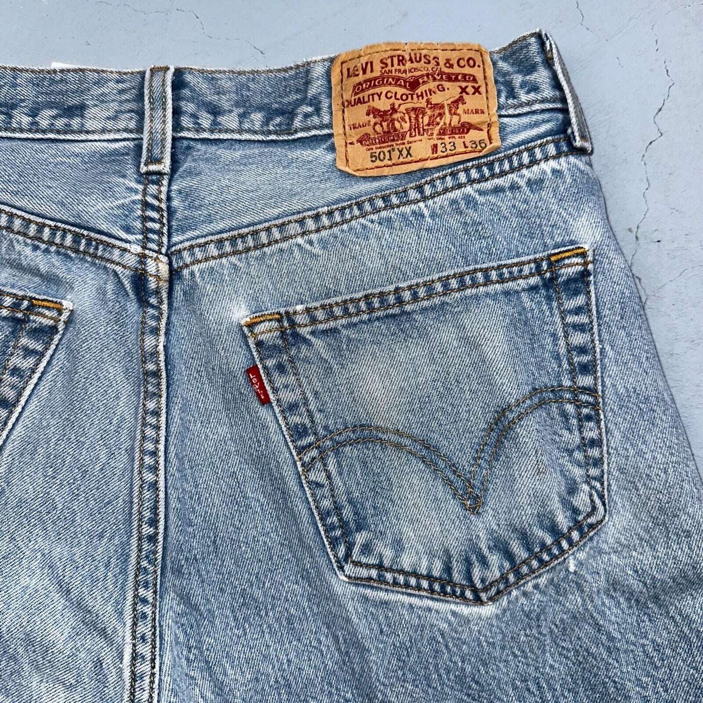 Levis 501 Vintage Y2K XX Straight Leg Jeans 33x36 Light Wash 2000s Act 31x32