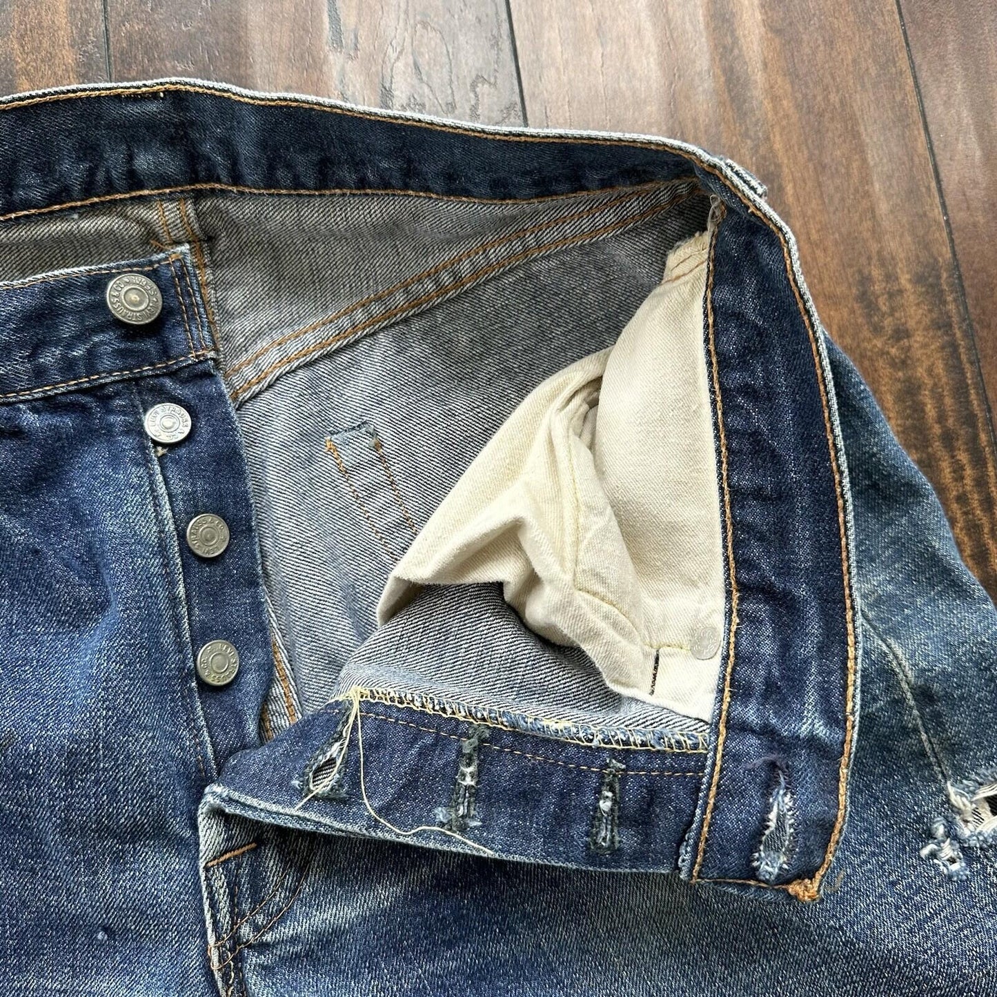 Levis 501 XX Big E True Vintage 60s Redline THRASHED Denim Jeans 1960s 27x26