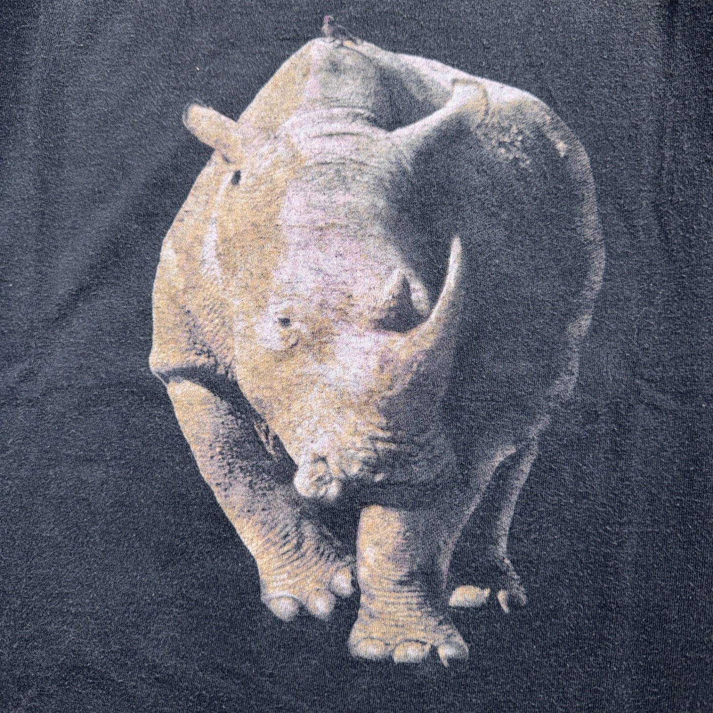 VTG 90s GAP Rhino Rhinoceros Animal Photo Graphic T Shirt Black Faded Boxy Fit