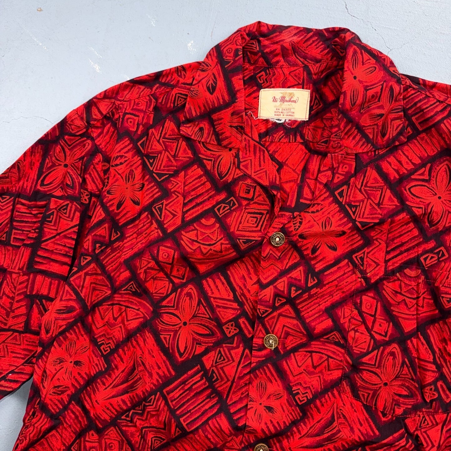VTG 60s Ui-Maikai Hawaiian Aloha Shirt Red Black Tiki Floral Made In Hawaii M