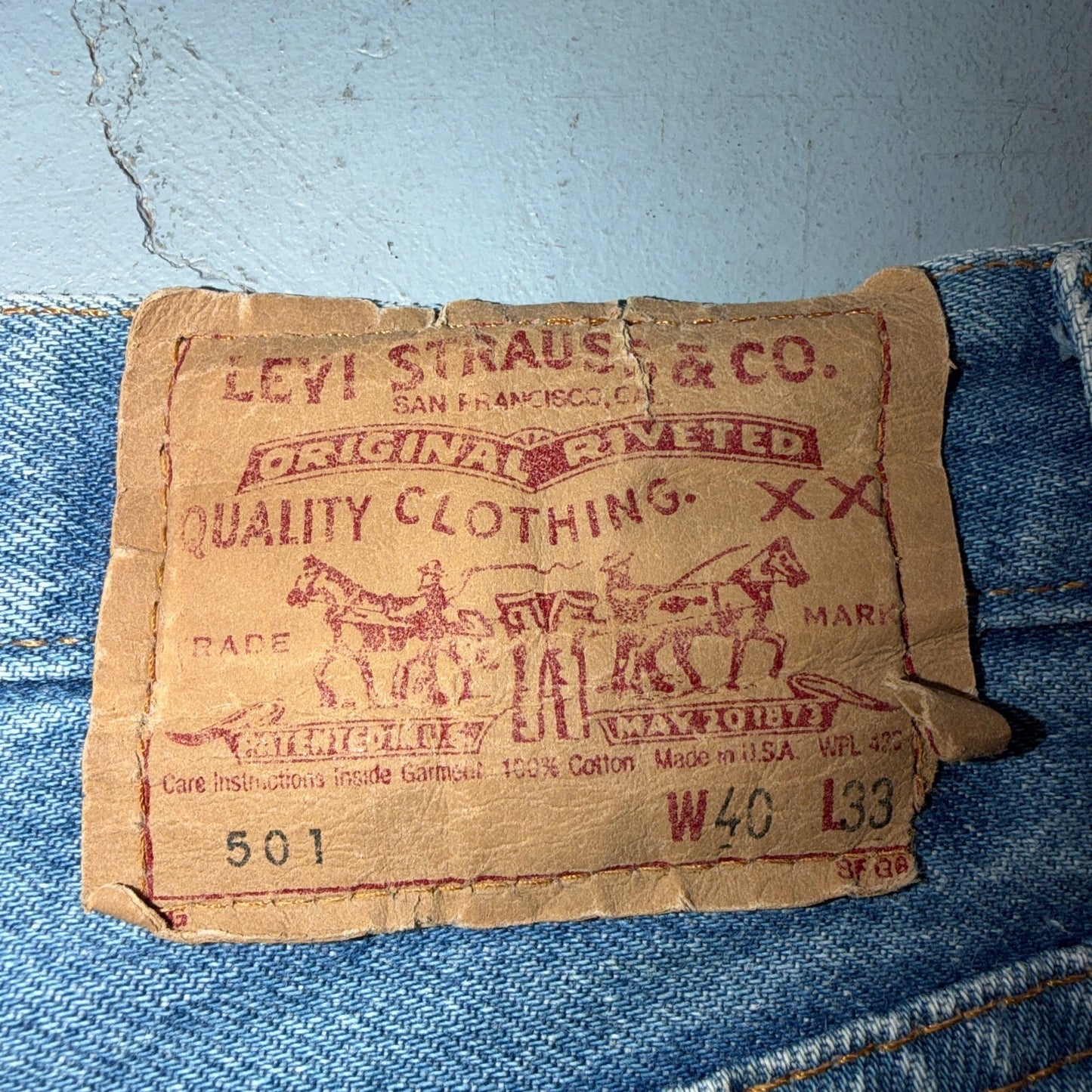 Levis 501 Vintage 80s USA XX Straight Leg Jeans Blue Light Wash 40x33 Act 38x29