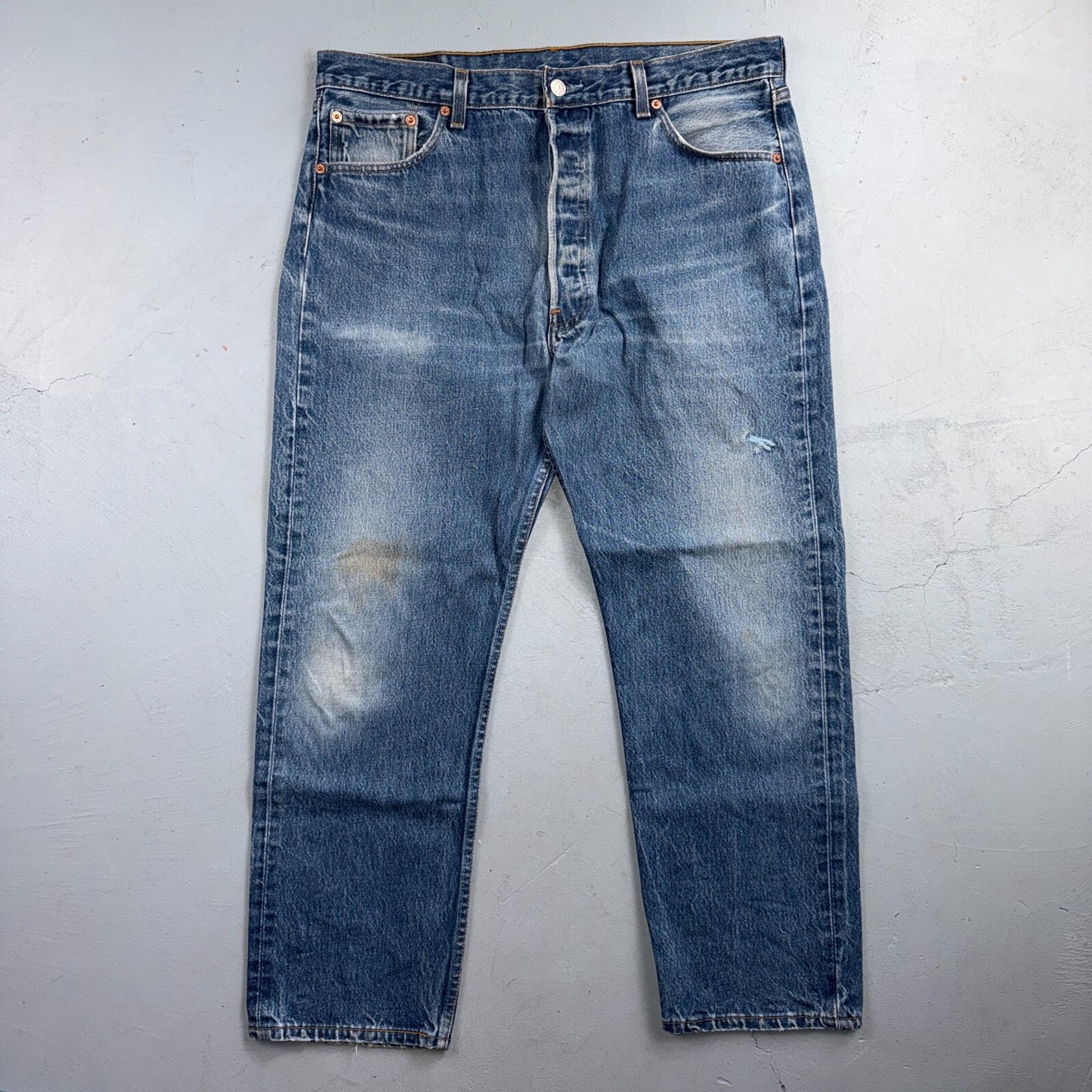 Levis 501 Vintage 90s USA XX Straight Leg Jeans Blue Light Wash 38x31 Act 36x27