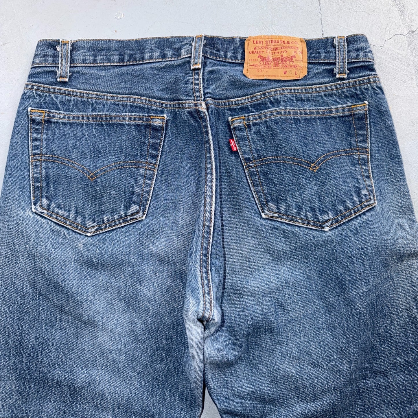 Levis 501 Vintage 80s USA XX Straight Leg Jeans Blue Med Wash 36x31 Act 33x26