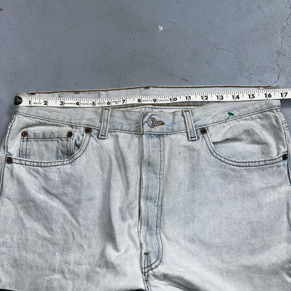 Levis 501 Vintage 90s USA XX Straight Leg Jeans 36x32 Light Wash Act 33x30
