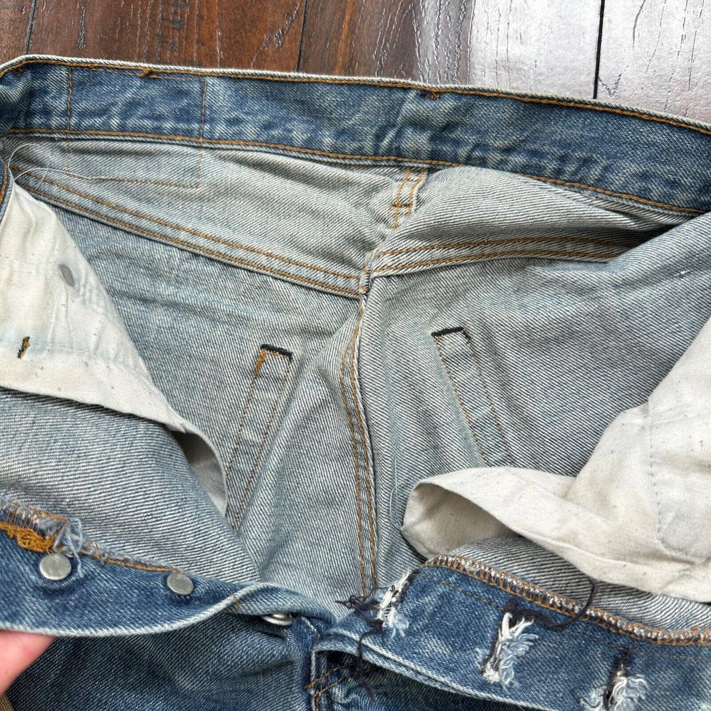 Levis Vintage 80s Redline Selvedge USA 501 XX Jeans 66 70s Light 33x38 Act 30x33