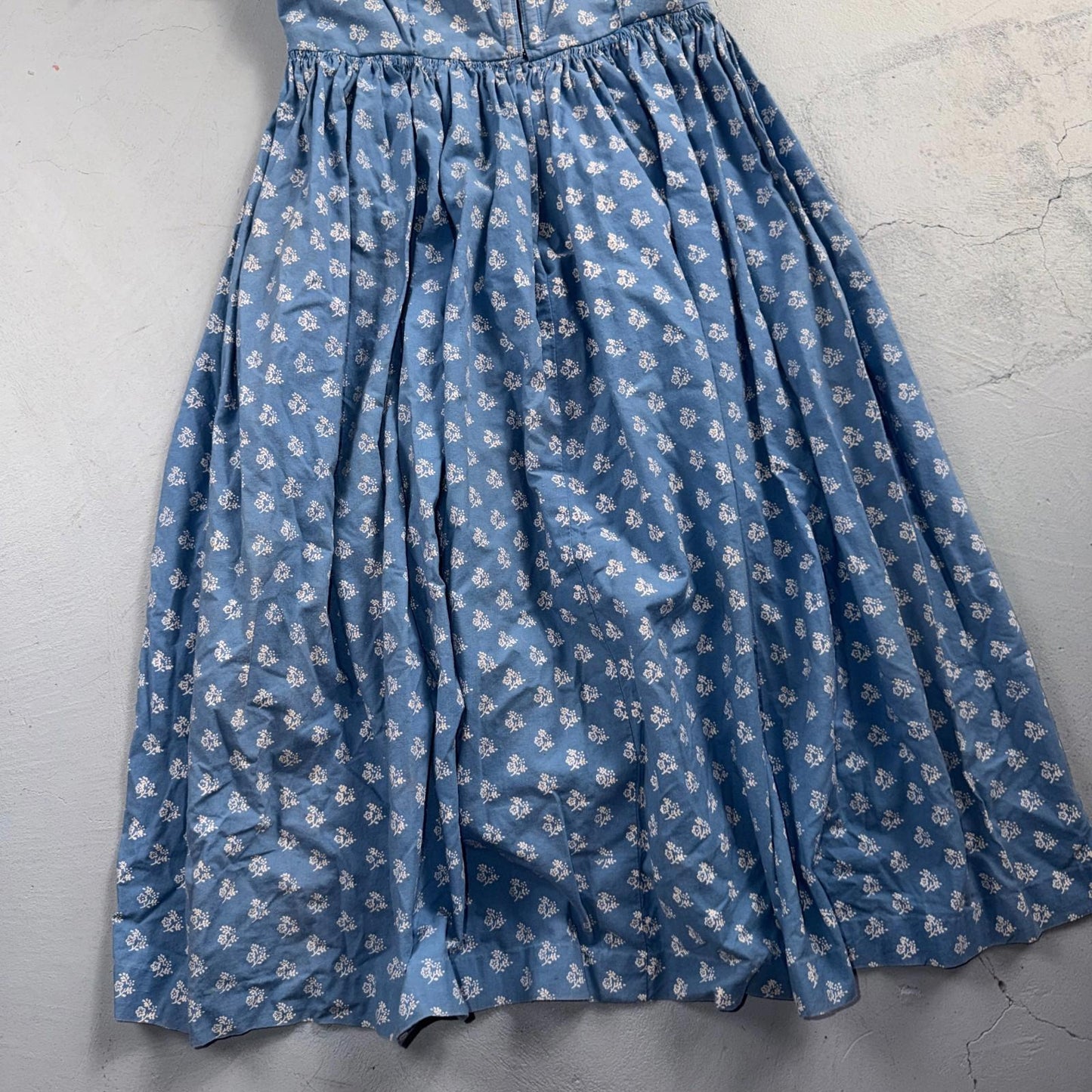 Wallach Volkskunfthaus Munchen Antique Dress German Smocked Handmade Dirndl 50s