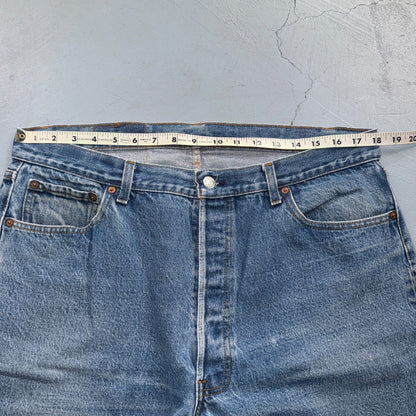 Levis 501 Vintage 80s USA XX Straight Leg Jeans Blue Light Wash 40x36 Act 36x31