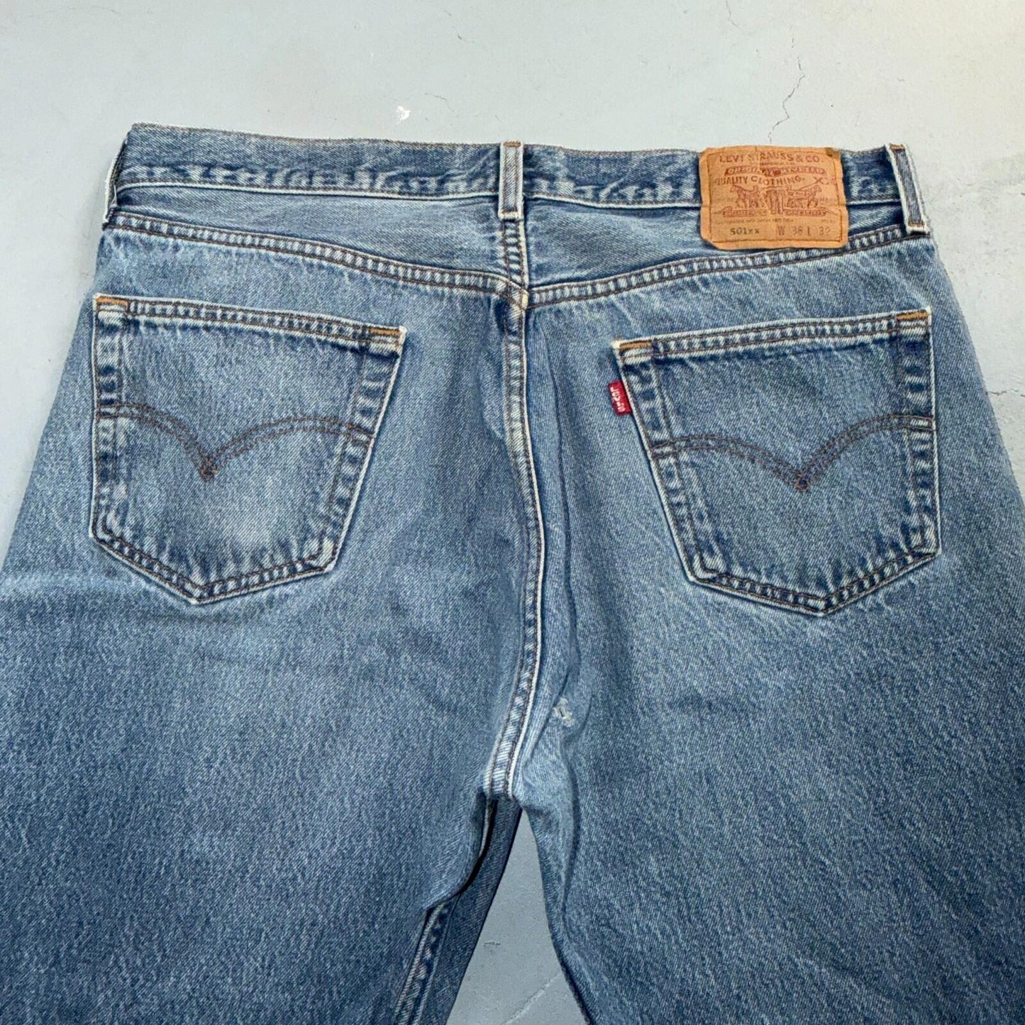Levis 501 Vintage 90s Y2K XX Straight Leg Jeans Blue Light Wash 38x32 Act 35x28