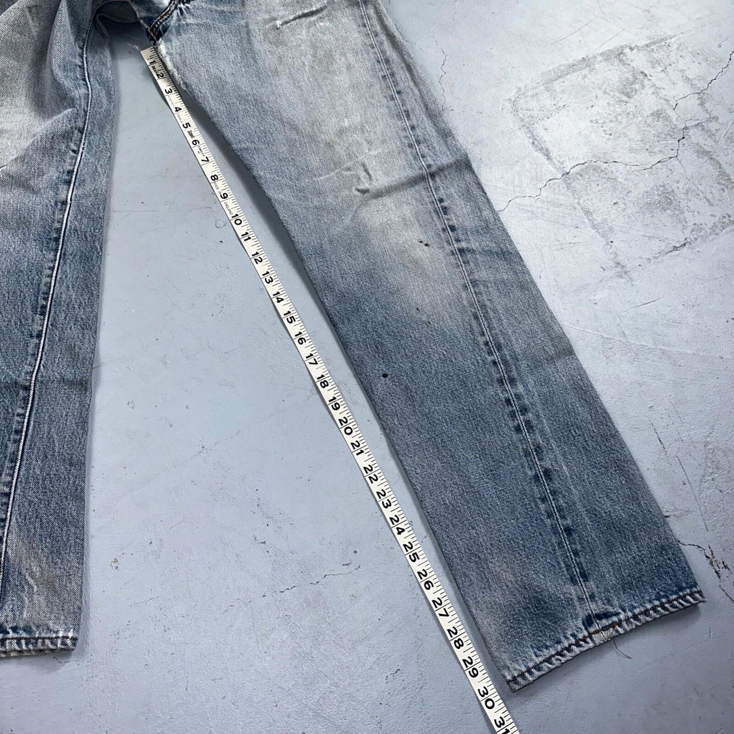 Levis 501 Vintage 80s Redline Selvedge USA XX Jeans Light Wash 30x34 Act 28X30