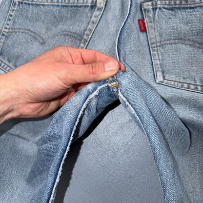 Levis 501 Vintage 80s Redline Selvedge USA XX Jeans Light Wash 30x31 Act 29x27