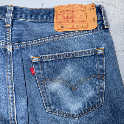 Levis 501 Vintage 90s USA XX Straight Leg Jeans Blue Light Wash 38x32 Act 35x28