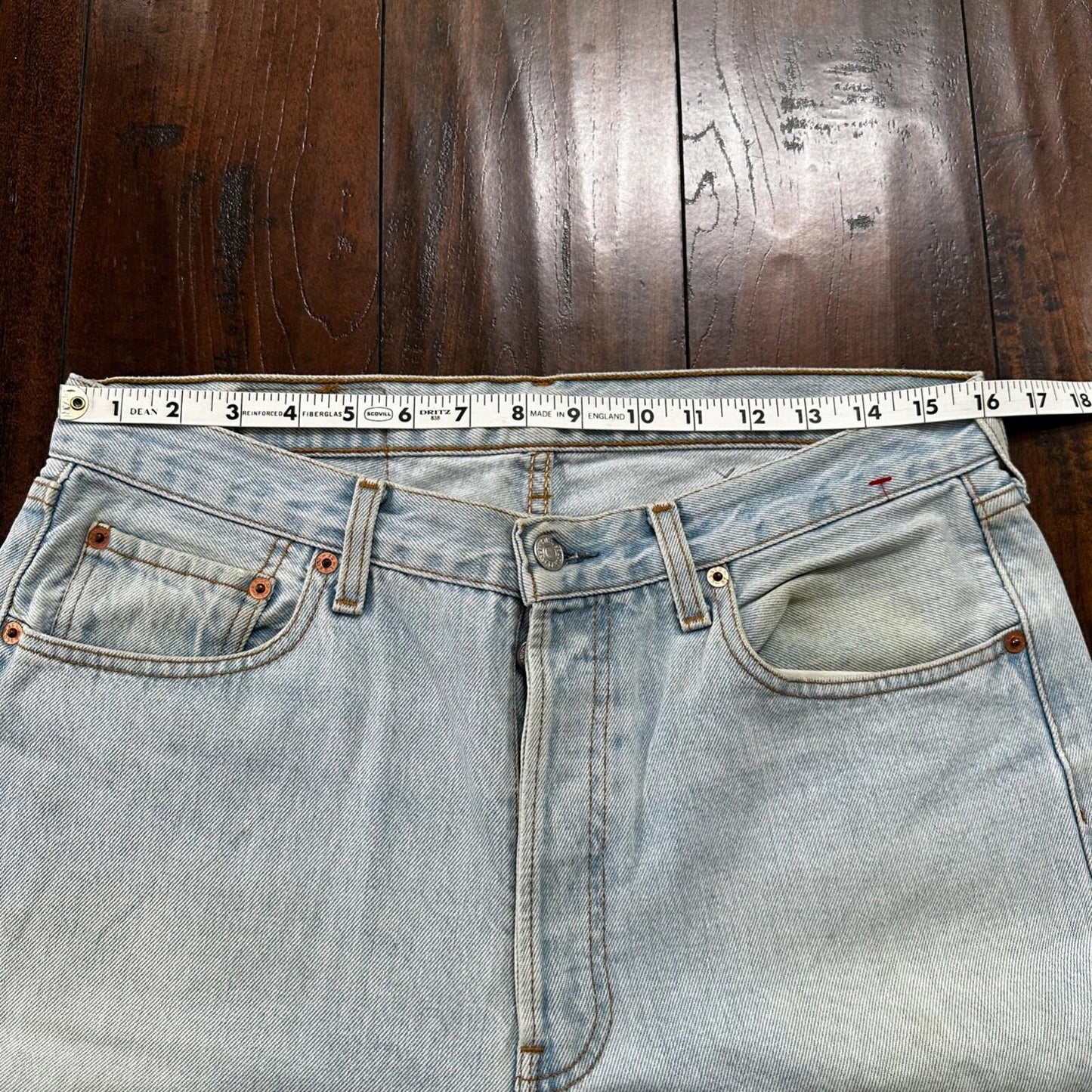 VTG 90s Levis 501 Button Fly 34x30 UK Tag Jeans Light Wash Blue XX Act 32x27