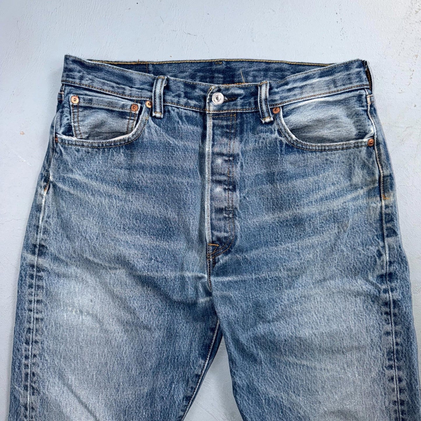 Levis 501 Vintage Y2K Egypt Straight Leg Jeans 35x32 Light Wash Act 32x28
