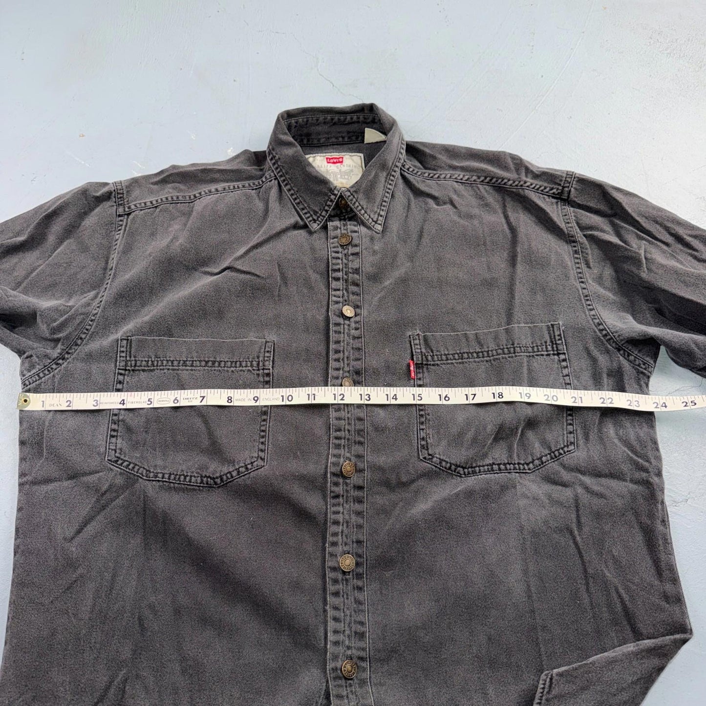 Levis Red Tab Black Denim Longsleeve Button Up Shirt Size M VTG Style Faded