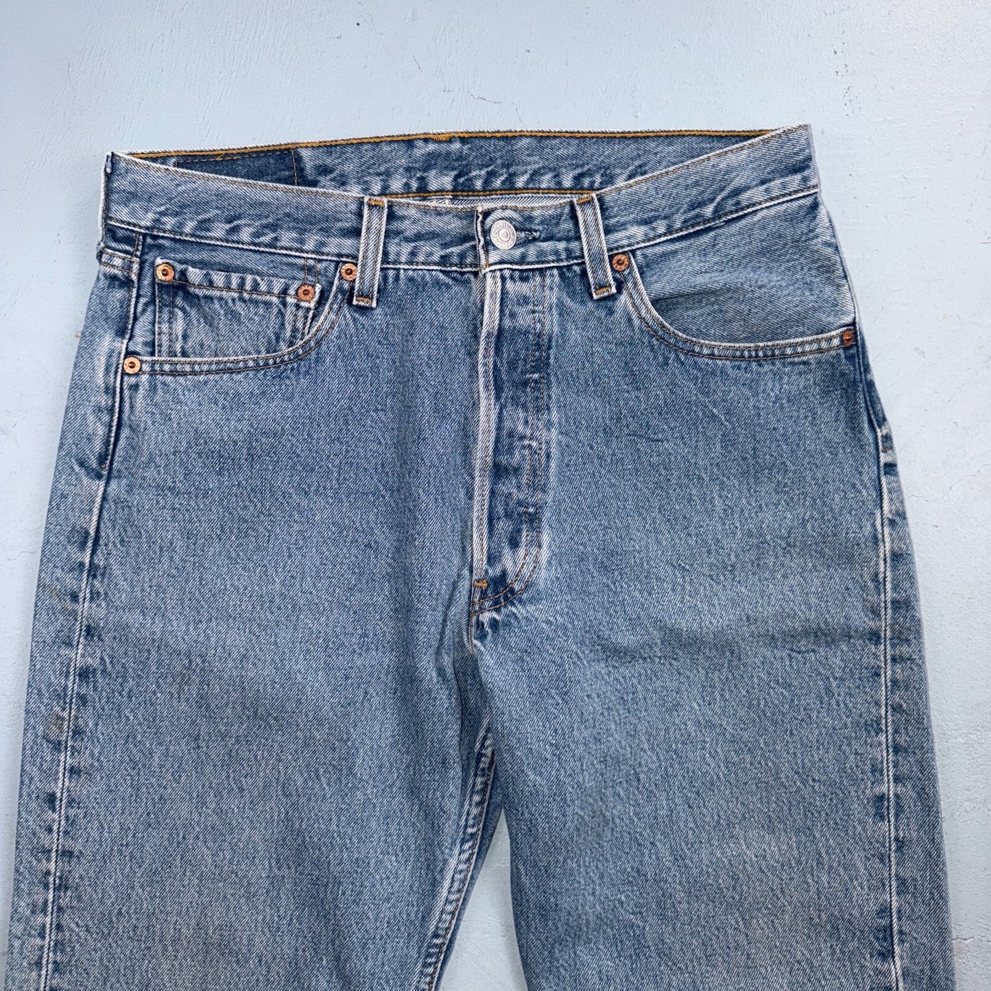 Levis 501 Vintage 90s Y2K XX Straight Leg Jeans Blue Light Wash 32x32 Act 31x30