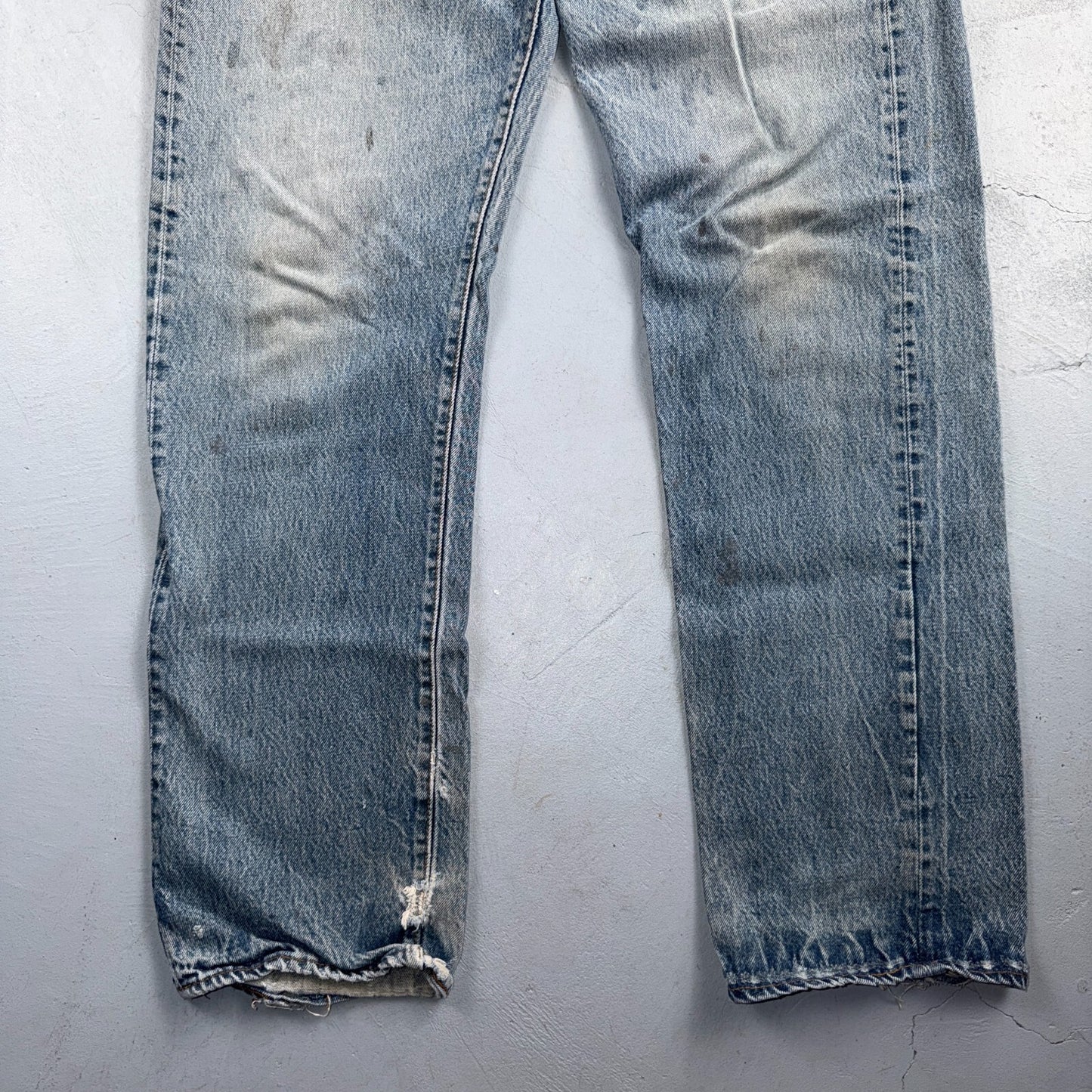 Levis 501 Vintage 80s USA XX Straight Leg Jeans Blue Light Wash Act 34x32
