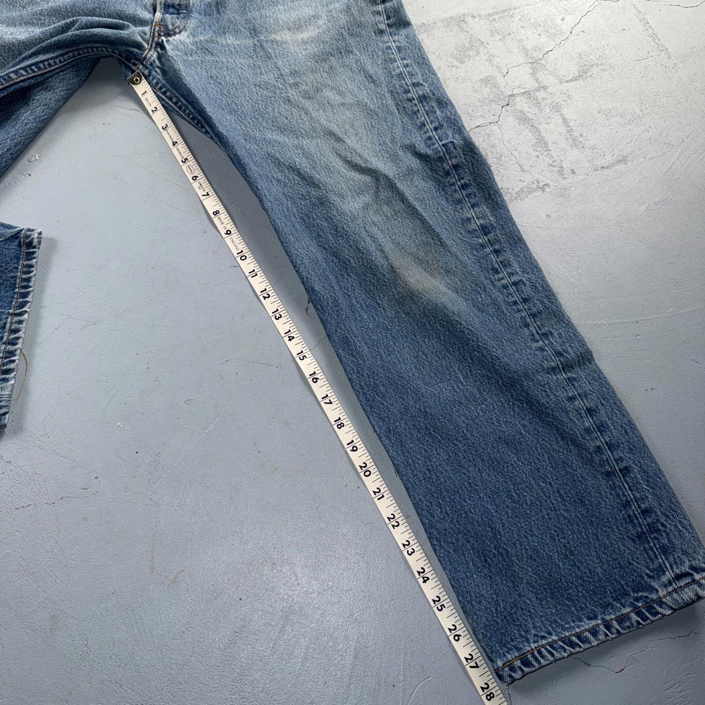Levis 501 Vintage 90s Y2K XX Straight Leg Jeans Blue Light Wash 38x32 Act 35x28