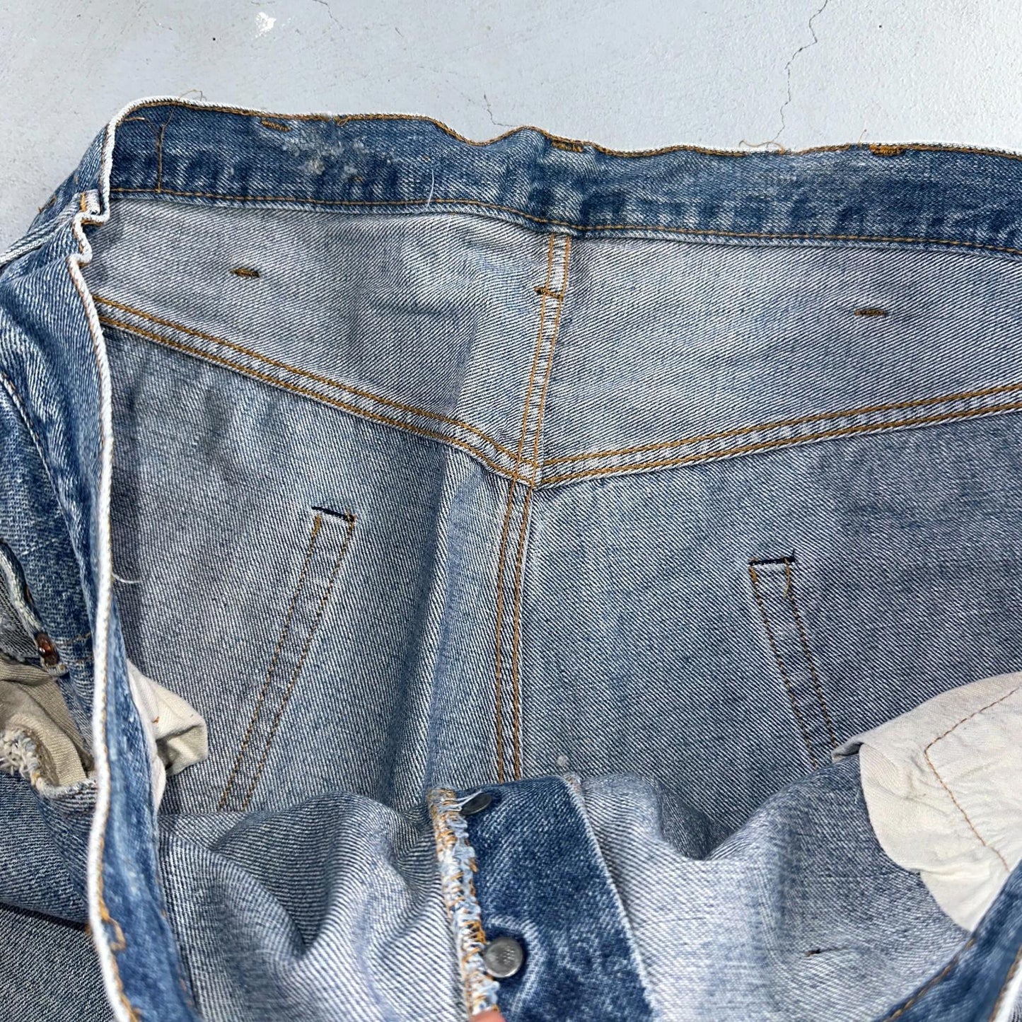 Levis 501 Vintage 70s SS Redline Selvedge USA XX Jeans Med Wash 48x30 Act 43x22