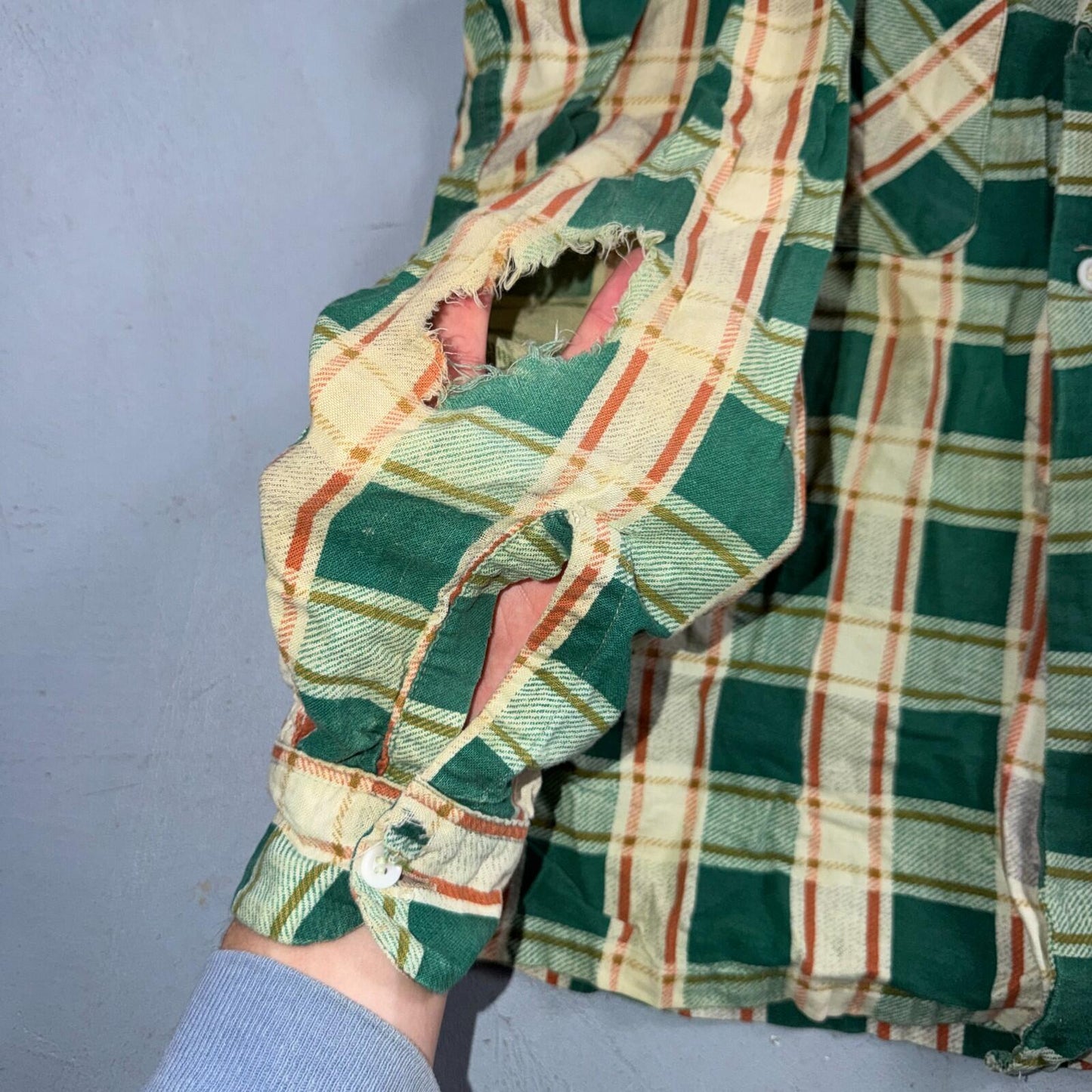 VTG 60s Penneys Towncraft Button Green Cotton Shirt Plaid Rockabilly Distressed