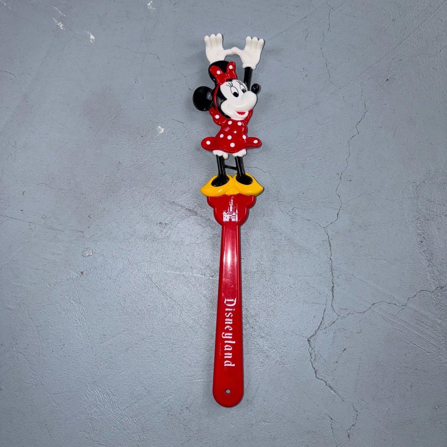 Disneyland Walt Disney World Minnie Mouse Back Scratcher 15 inches