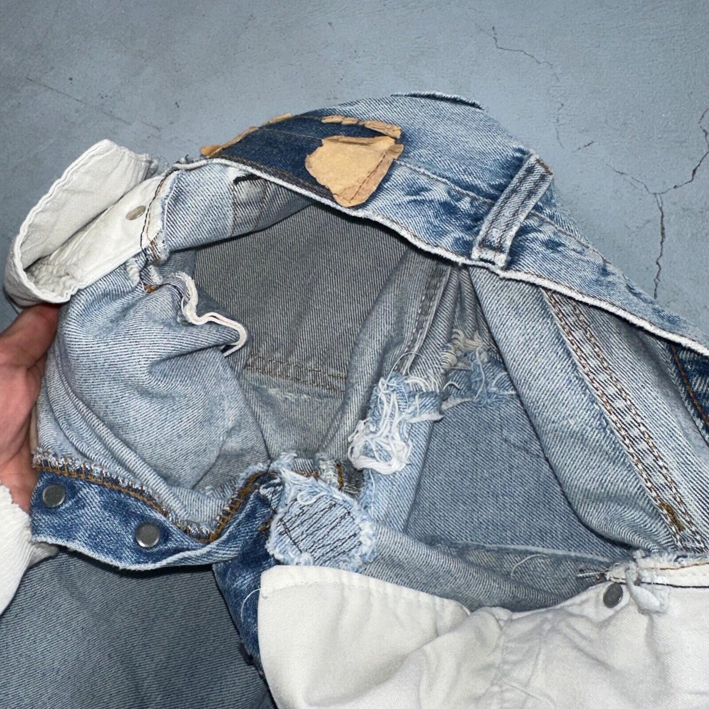 Levis 501 Vintage 80s Redline Selvedge USA XX Jeans Light Wash 524 Act 25x29