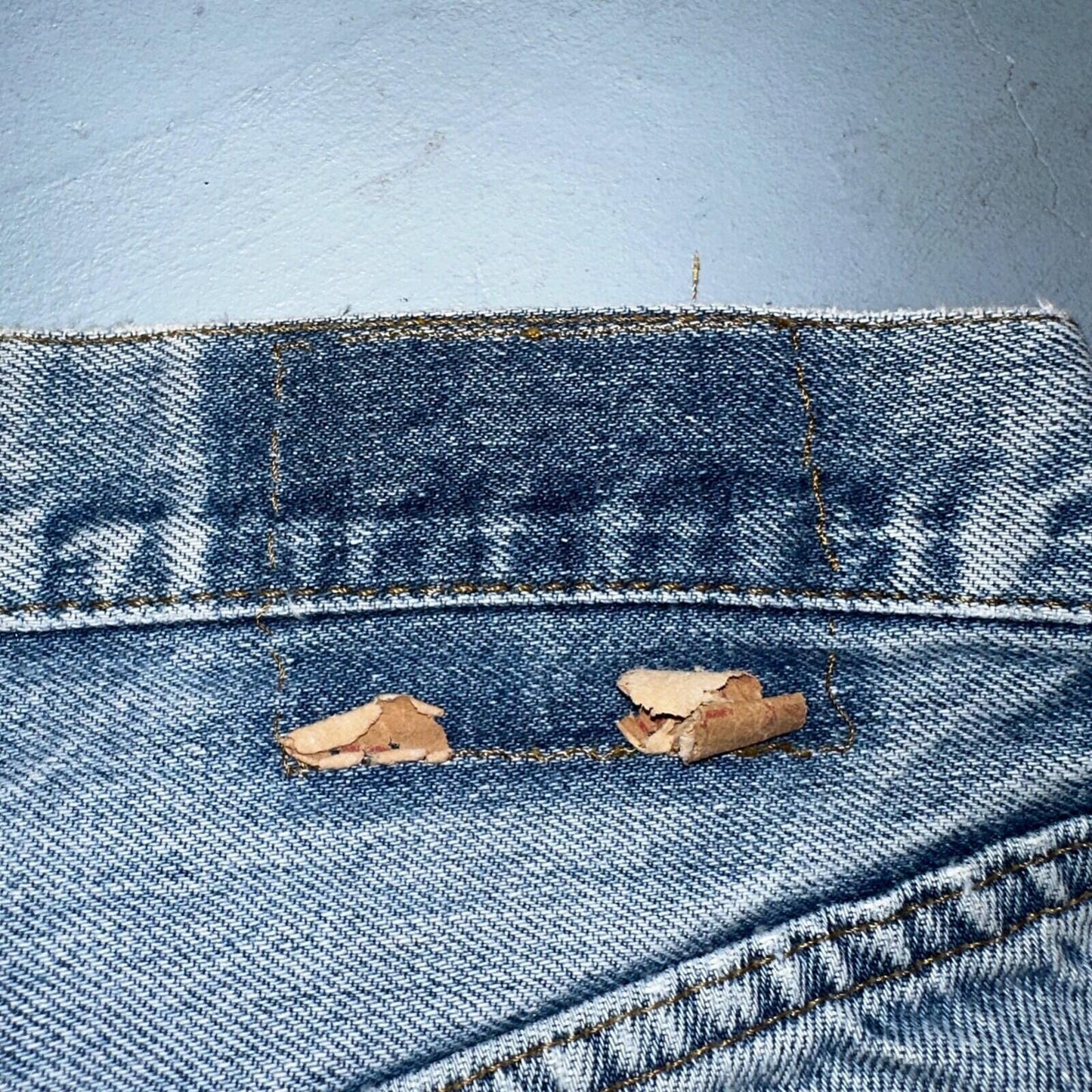 Levis 501 Vintage 80s Redline Selvedge USA XX Jeans Light Wash 66 Act 27x31