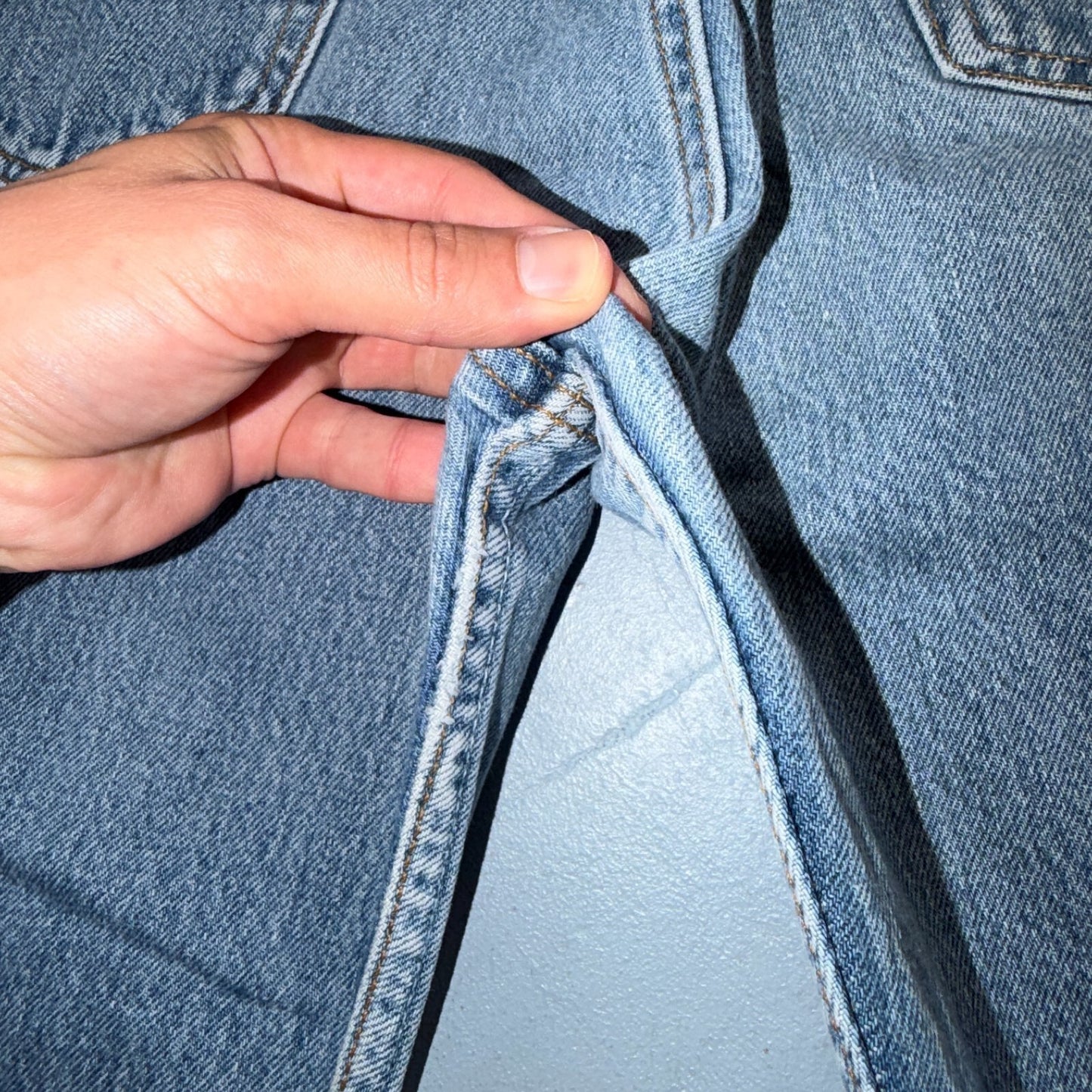 Levis 501 Vintage 90s USA XX Straight Leg Jeans Blue Light Wash 36x32 Act 33x27