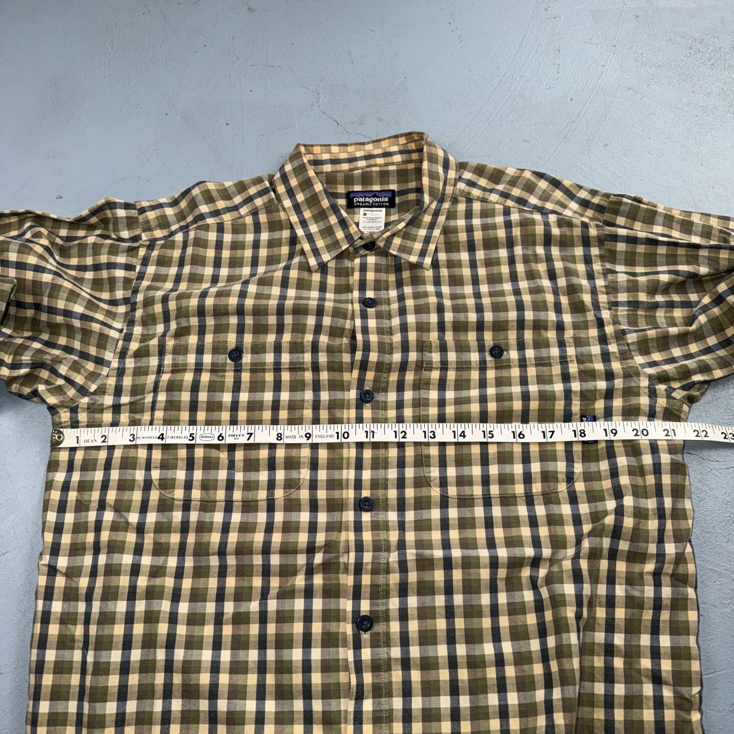 Patagonia Button Front Shirt Mens M Brown Plaid Organic Cotton Long Sleeve