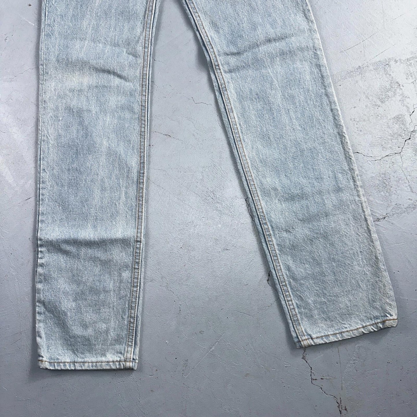 Levis 701 Vintage 90s USA XX Straight Leg Jeans Blue Light Wash 501 Rare 25x32