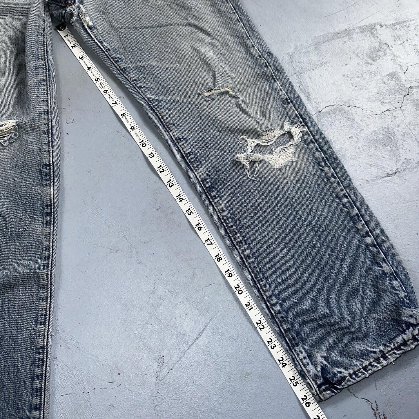 Levis 501 Vintage 80s USA XX Straight Leg Jeans 32x31 Thrashed Wash Act 30x26