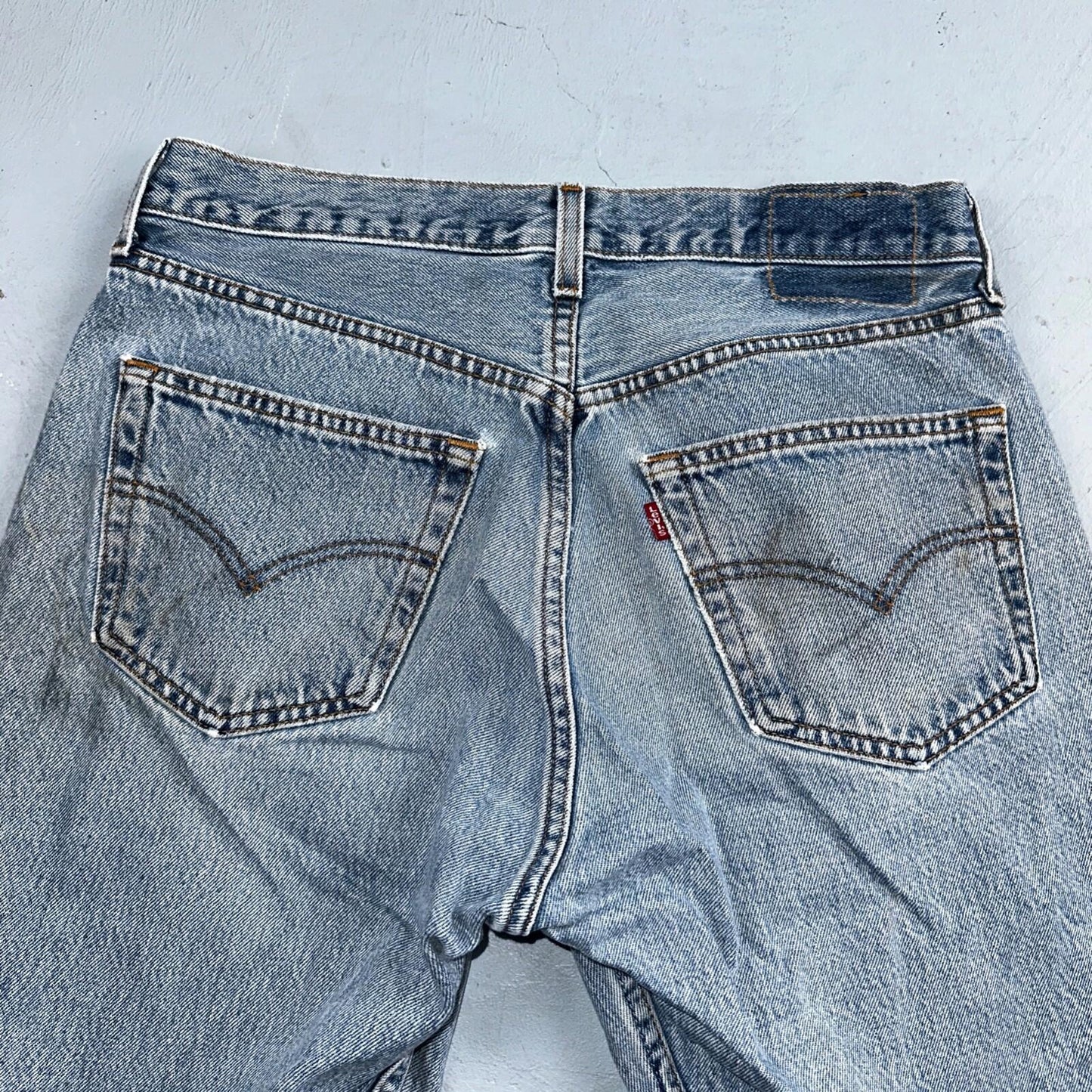 Levis 501 Vintage Y2K XX Straight Leg Jeans 90s Blue Light Wash 33x30 Act 32x28