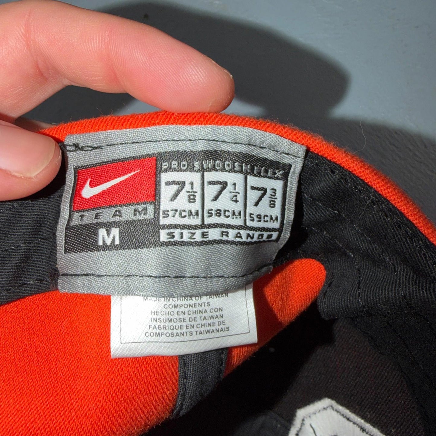 Nike OSU Oregon Beavers Fitted Hat Cap Vintage True Fabric Mens 7 1/8 Orange