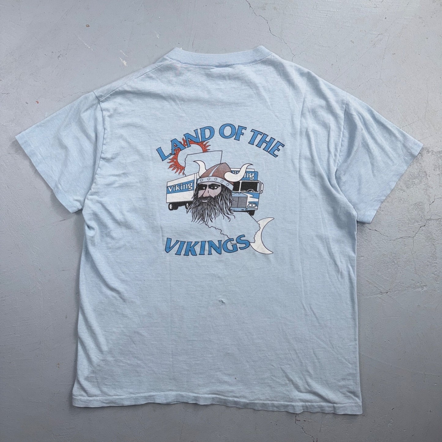 Land of the Vikings 70s VTG T Shirt Moving Promo Truck Horns California Travel