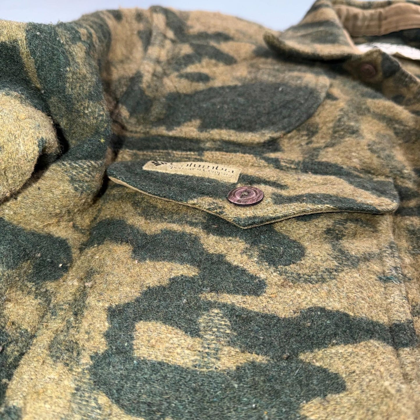 Columbia Gallatin Range Wool Blend Jacket Outfitter Brown Camo M Missing Buttons