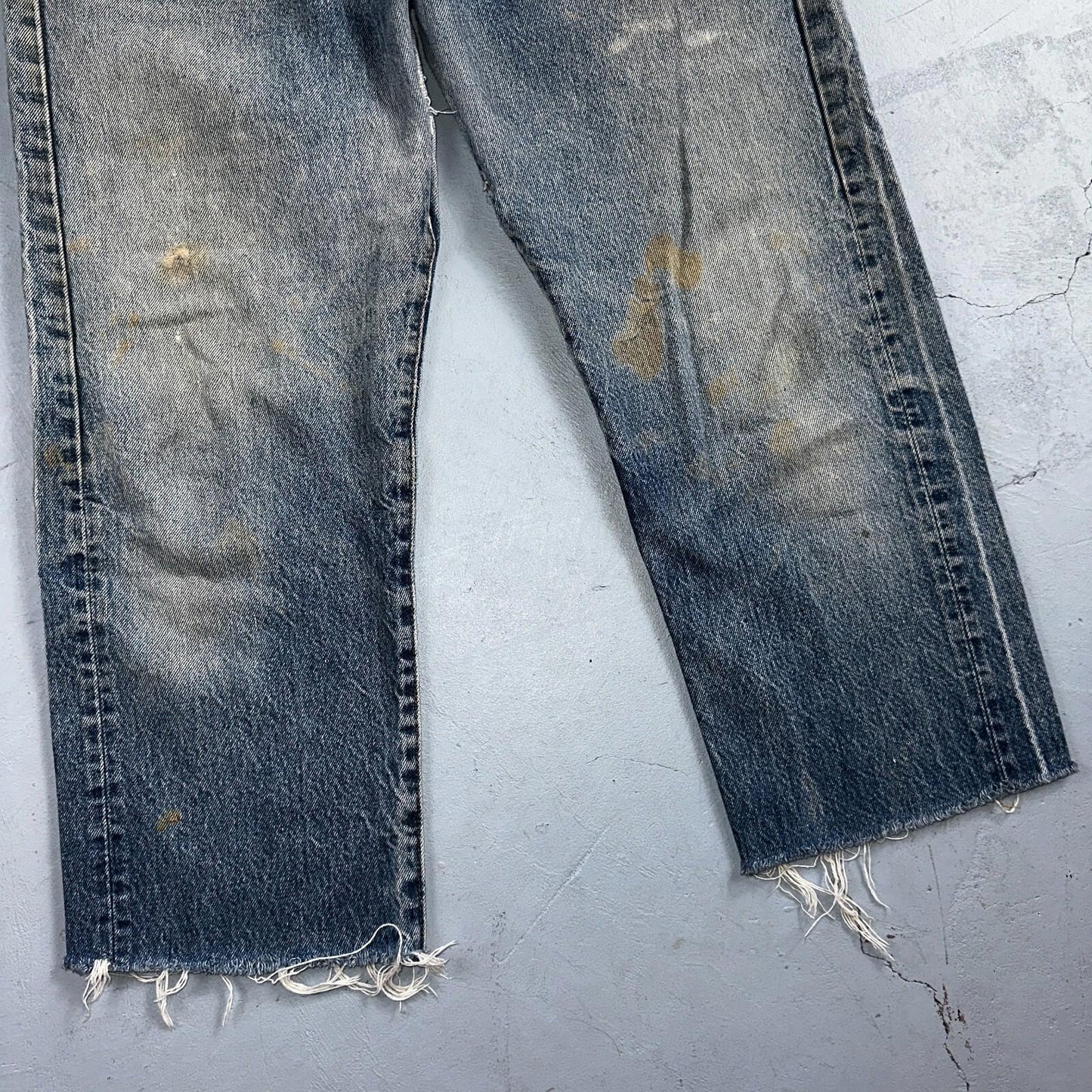 Levis 501 Vintage 80s USA XX Straight Leg Jeans Blue Light Wash Act 32x24 Capri