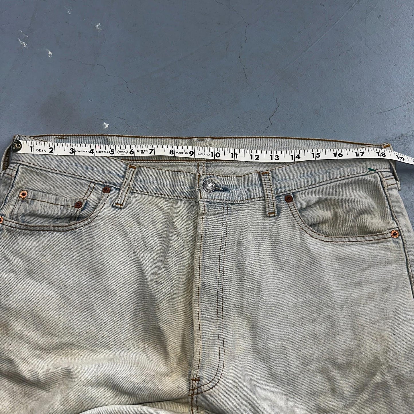 Levis 501 Vintage 90s UK Straight Leg Jeans Blue Light Wash 38x36 Act 37x30