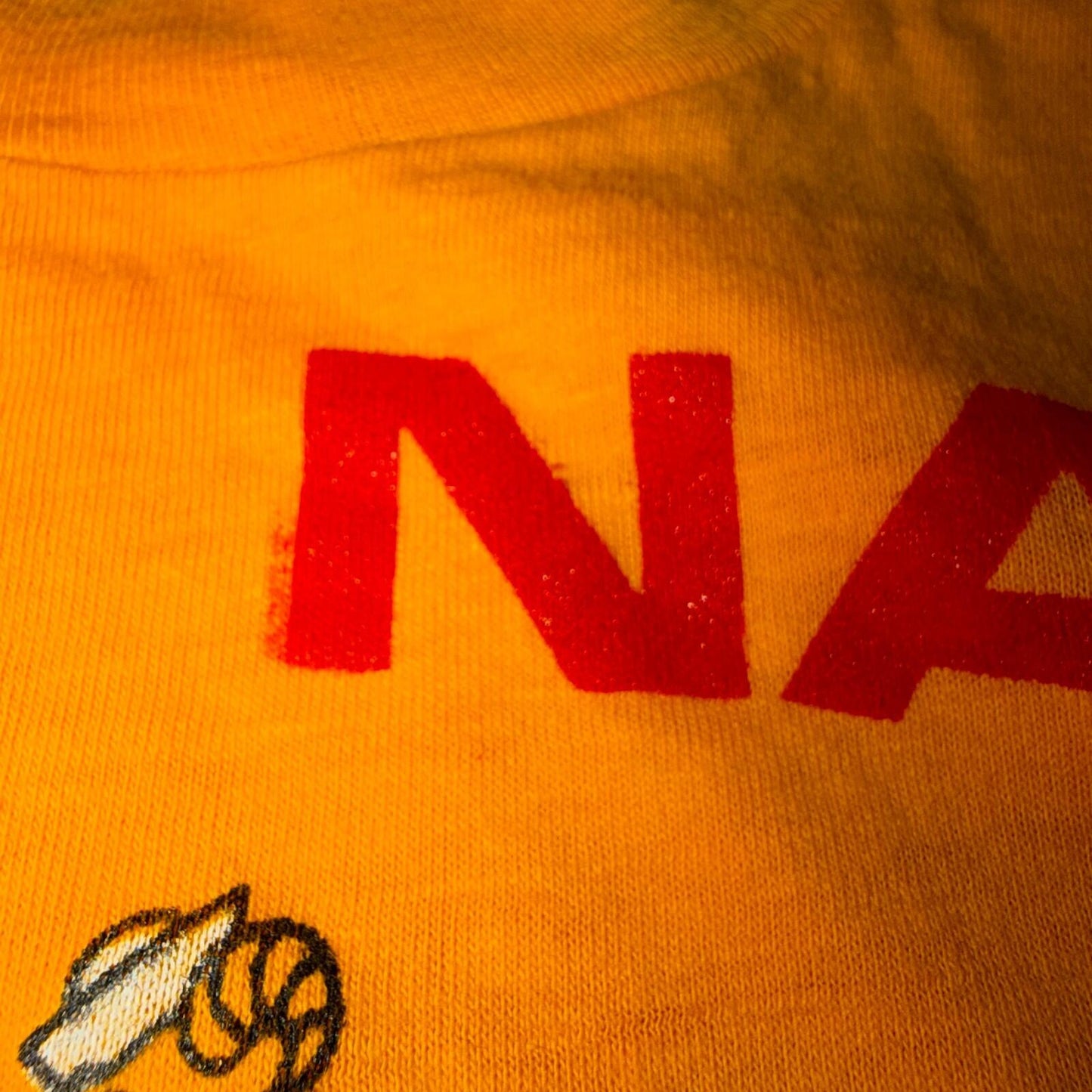 Sink Navy 1970s USN Army VTG T Shirt Yellow Jaws Shark Spoof Movie Rockabilly