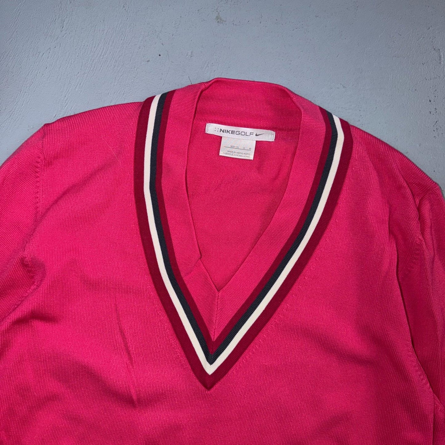 Nike Golf Women's V Neck Sweater Long Sleeve Pullover Athletic Top Medium Pink