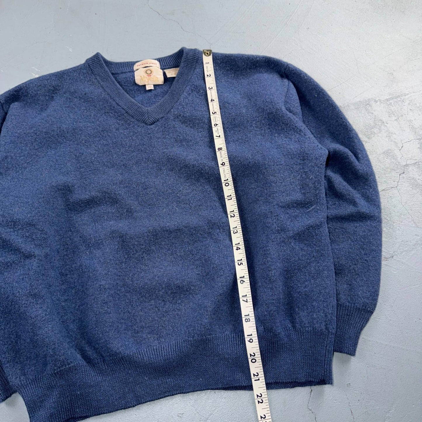 Patrick James Viyella V Neck Pullover Sweater 100% Merino Wool XL Shrunk Blue
